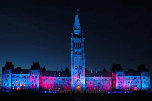 Parliament Light Show 2 - Summer
