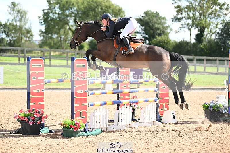 240913A-123100-04374 - Cls 15 Snr Foxhunter