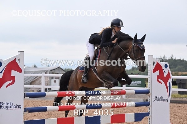 BPP_4035 - FRI CLASS 22 Junior 1.15m Open/Inc Pony 1.15m Members Cup **Viewing/Selection class for 148 Debut te