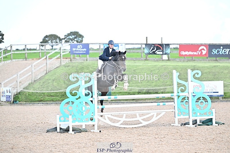 250924-115837-00181 - Cls 3 Snr 1.05m Open