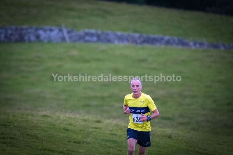 DSCF3950-2 - Eshton Moor  - Wharfedale Harriers