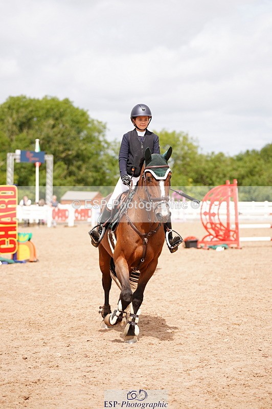 240804A-123508-10863 - Cls 51 1.05m Amateur Qualifier