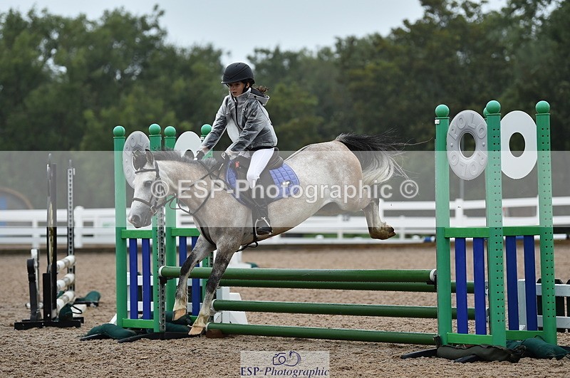 220829A-154116-00125 - Clear Round & 60cm  1a - 1b