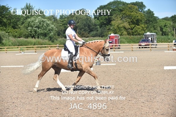 JAC_4896 - CLASS 5 / 6  NOVICE Tests 4 / 6