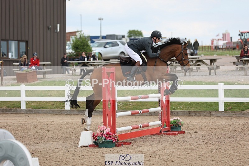 250509-142351-07771 - Cls 22 1.05m Amateur Qualifier