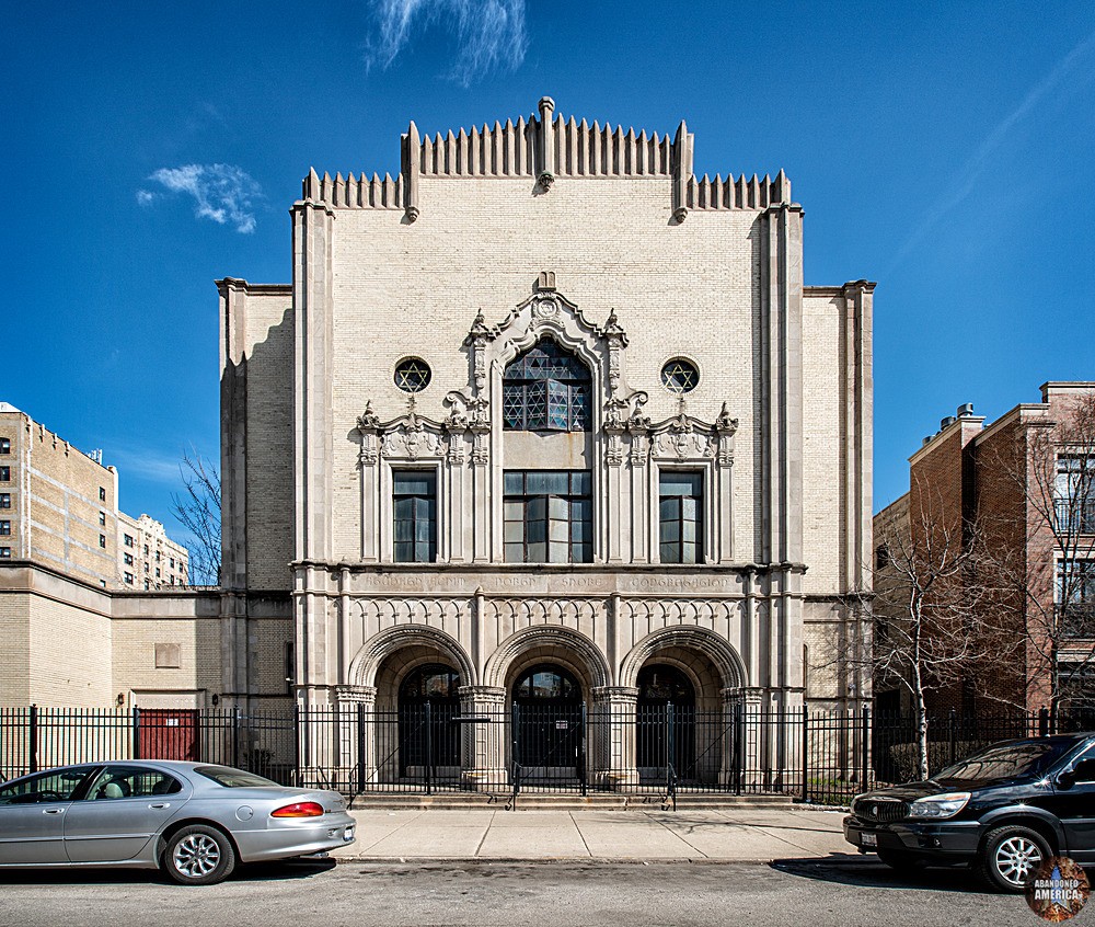 Agudas Achim Synagogue (Chicago,IL) | Front Facade - Agudas Achim Synagogue