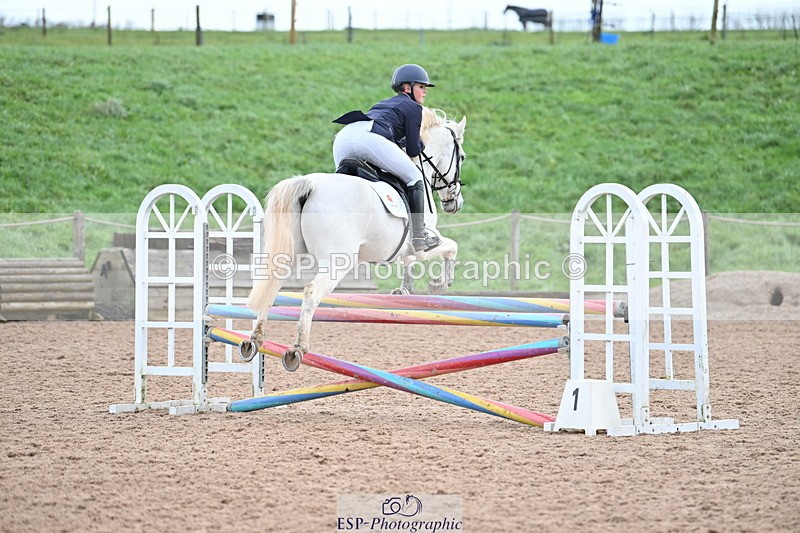 231203A-115956-01022 - Cls 18+19 Club and Schools 90cm