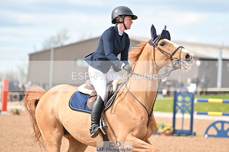 240418A-151438-04624 - Cls 9, 2 Star Big Tour 1.40m