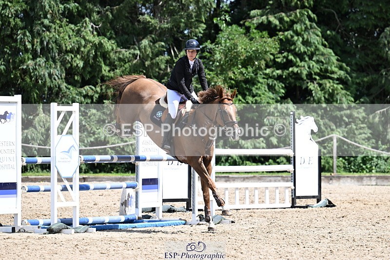 260705A-142309-20335 - Cls 52 Snr 1m 05 GP Jump Off