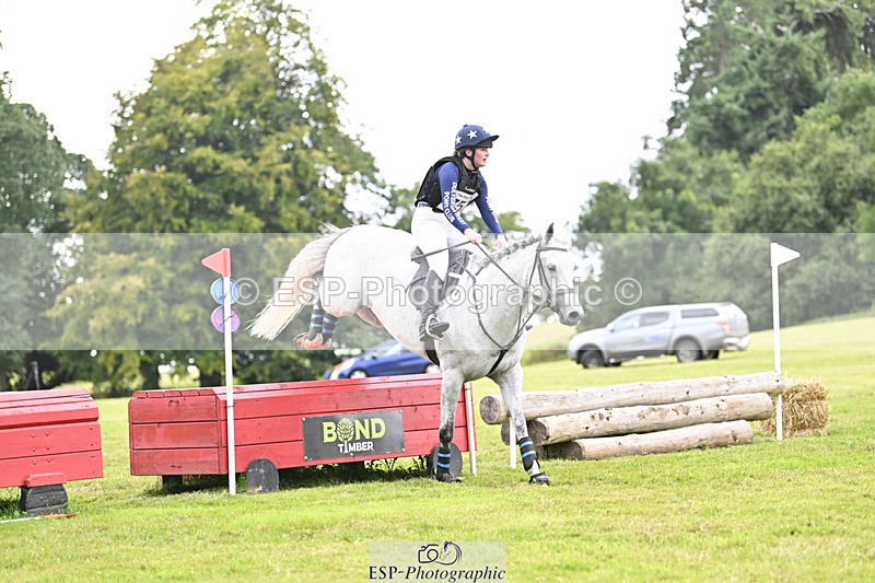 240825X-143227-34856 - 80cm XC 14.30 to 15.30