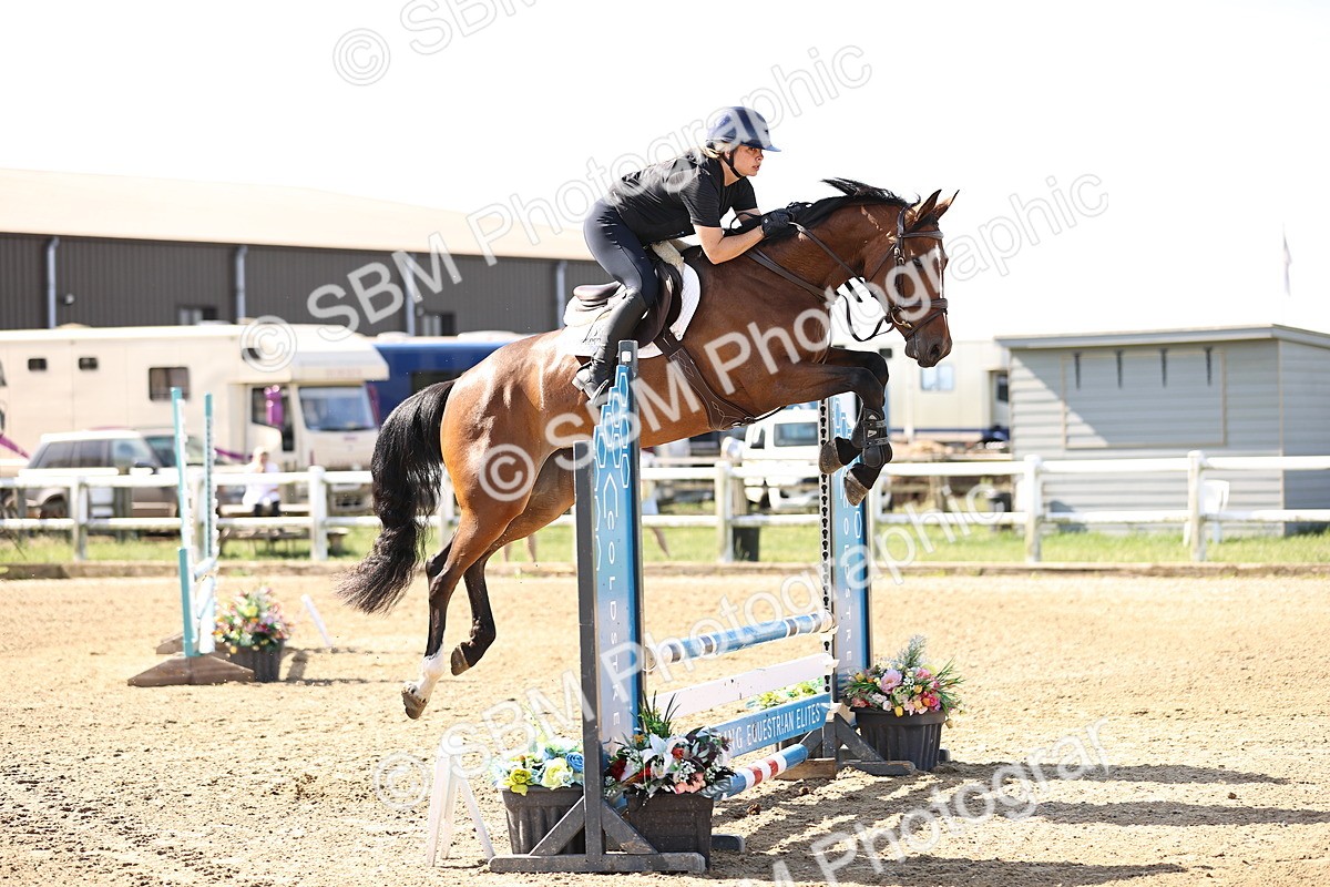 SBM_003440 - Class 8 - Clear Round