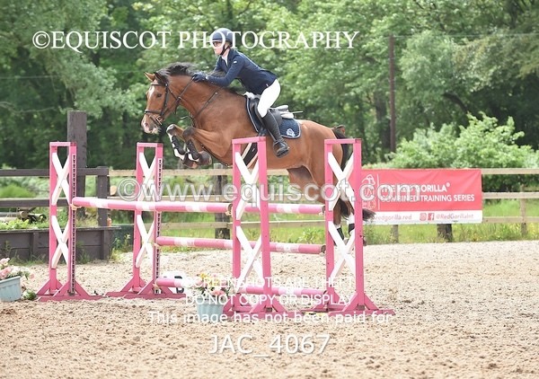 JAC_4067 - CLASS 4 - SAT -Senior Newcomers/ 1.10m Open