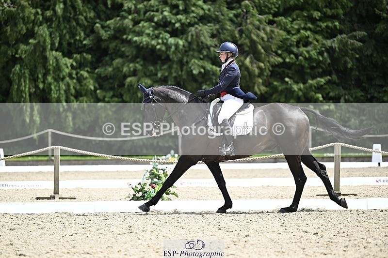 240523-130302-04646 - 101-MORELANDS_CASANOVA-Daisy_Bathe