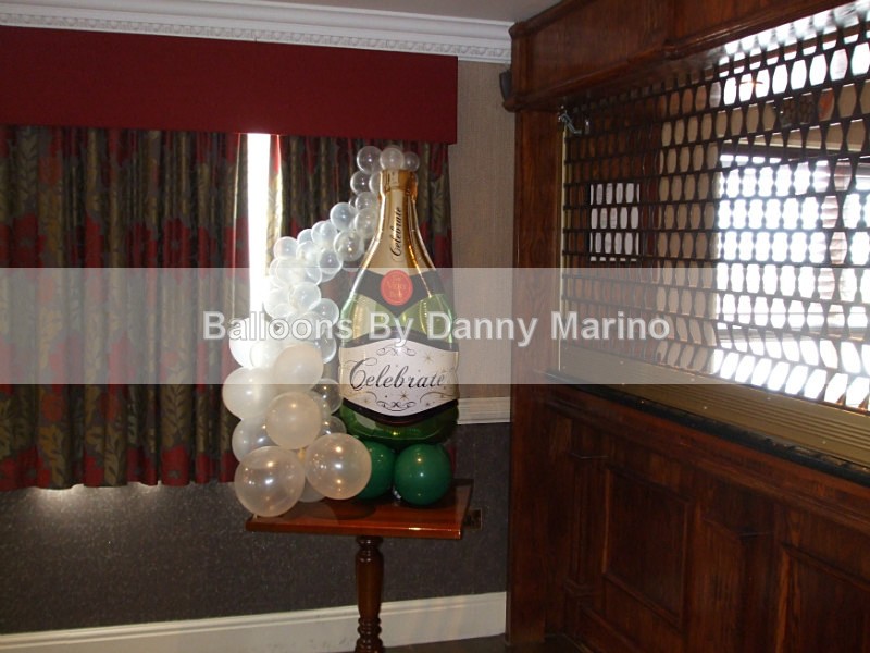 Bubbly Bottle - Wedding Balloon Photos
