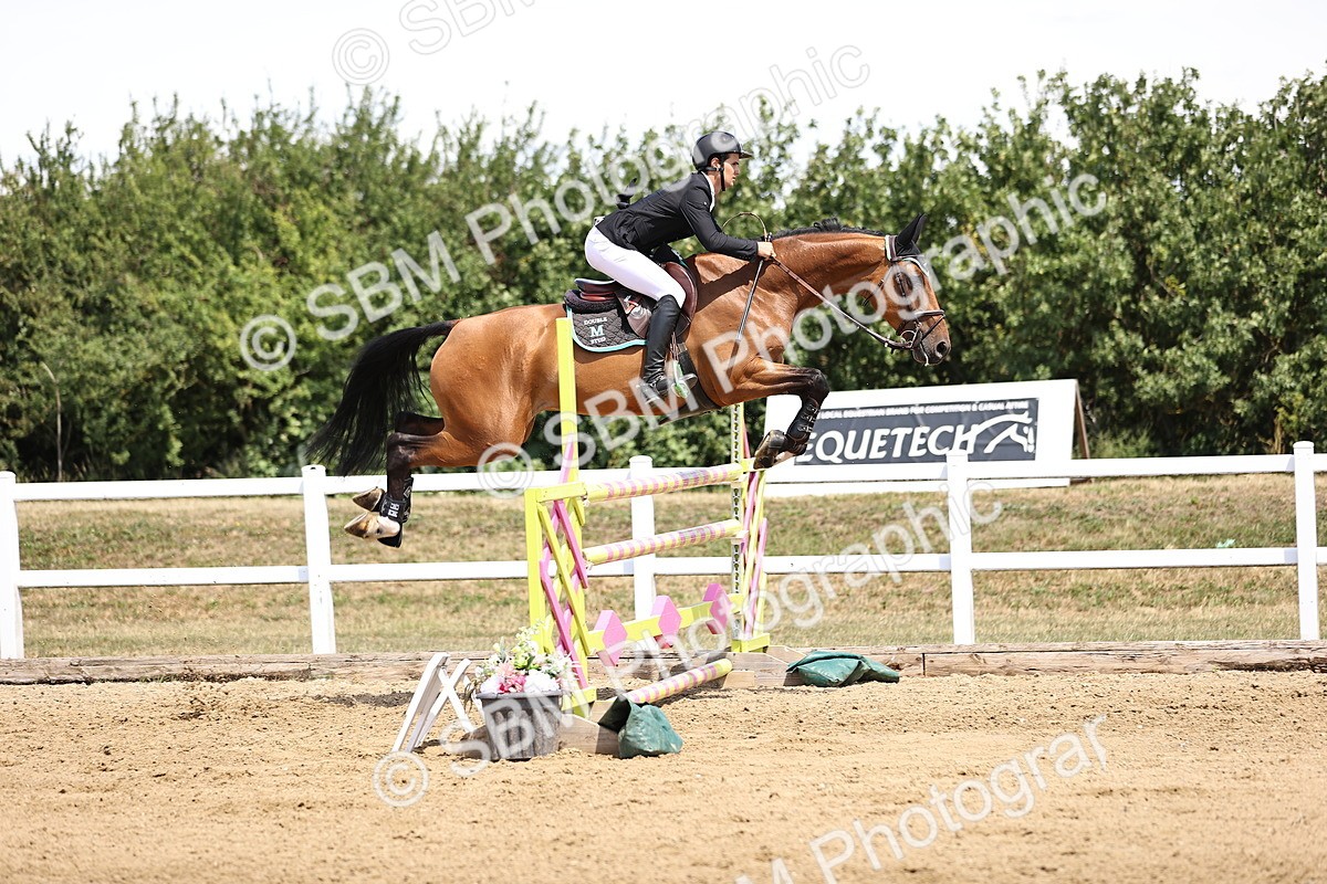 SBM_010207 - Class 9 - Senior Foxhunter - 1.20m Open