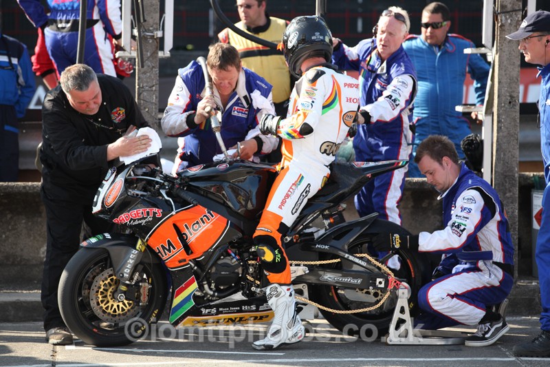 IMG_0910 - Senior TT - Start Line