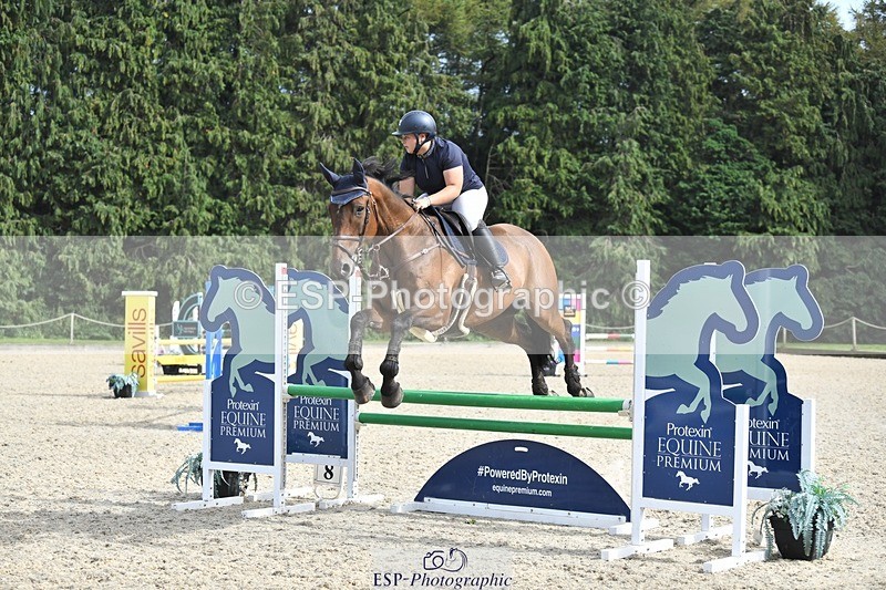 230908-151651-02420 - Cls 8 Snr 1.05m Open