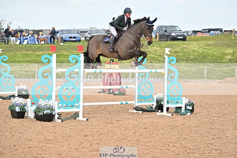 240418A-152740-04708 - Cls 9, 2 Star Big Tour 1.40m