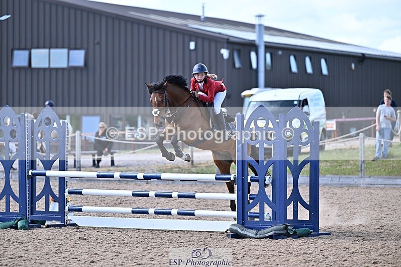 250627-171346-00889 - Cls 6 Stepping Stones 128cm and 138cm