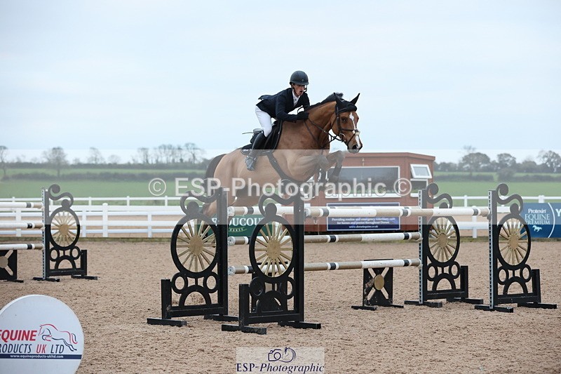 241101A-161648-03262 - FRI Cls 8 National 1.30m