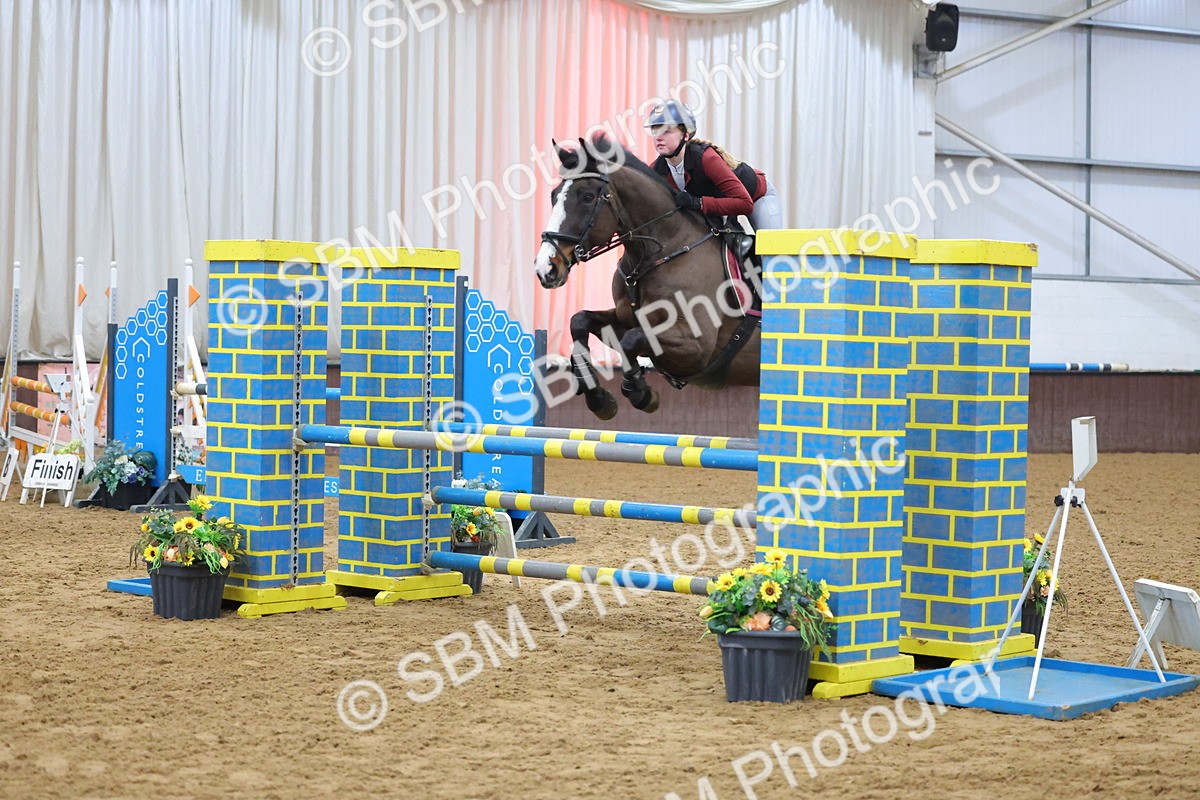 SBM_008419 - Class 21 - Nupafeed Supplements Senior Discovery/ 1m Open - First Round (1.00m)