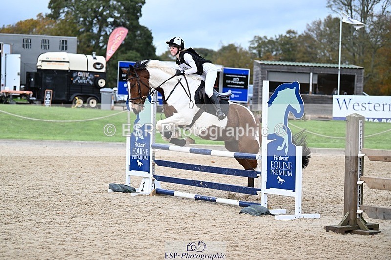 241117-135805-04358 - Cls 3 90-95cm 13.00 to 14.00