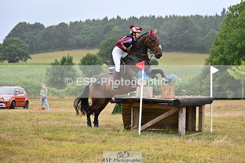 250803A-130001-13566 - M-570-Lizette.Jackman-MURPHYS.GAUNTLET