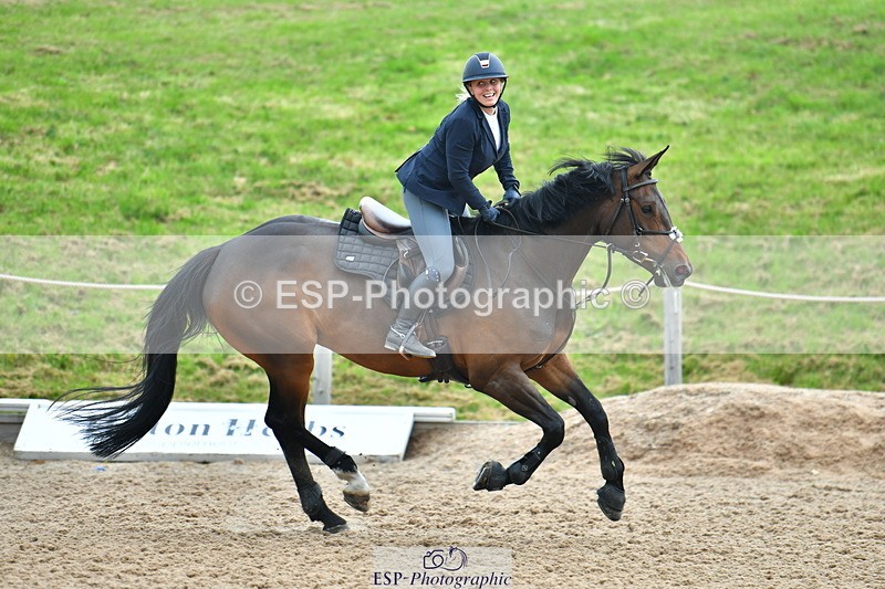 230610A-135016-03640 - Cls 16 Foxhunter