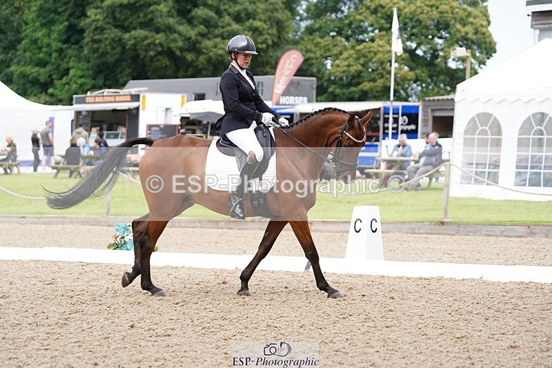 240721-104454-07685 - 127-Danielle_Thackray-Romanno_Maydream