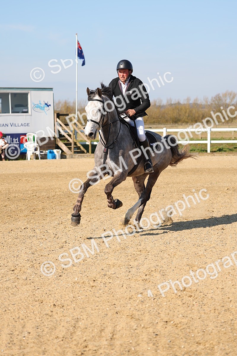 SBM_000328 - Class 1 - Clear Round