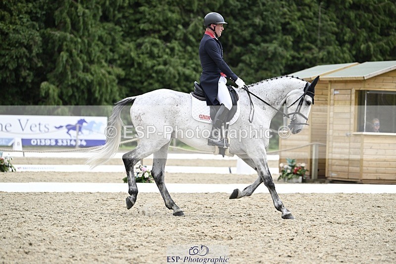 240523-143621-05052 - 433-EN_TARO_DES_VERNIER-Oliver_Townend