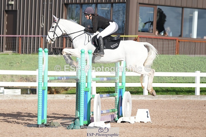 251108-130209-02630 - Cls 13 Foxhunter and 1.20m Open