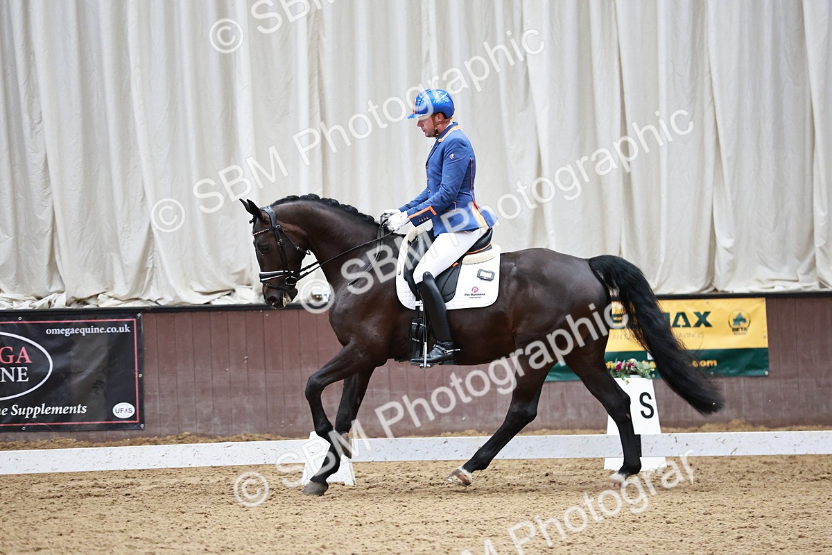 SBM_000649 - Class 1 - Prelim 6 Gold - 11.24-12.40