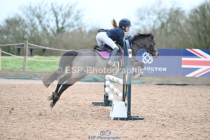 231203A-132105-01361 - Cls 23 Stepping Stones 128cm & 138cm