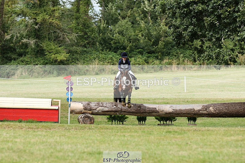 240825X-161714-36450 - 80cm XC 15.30 to 16.30