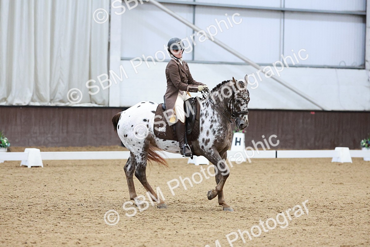 SBM_016580 - Class 5 - FEI INT II - 17.24-18.20