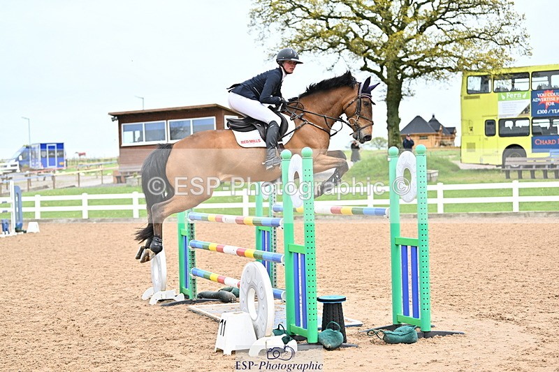 240501A-135434-00893 - Cls 8 Snr Foxhunter and 1.20m Open