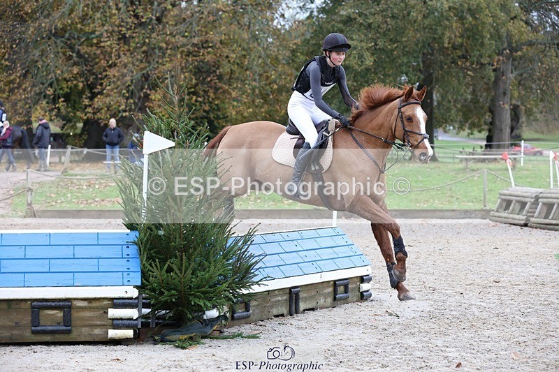 231118-133122-01882 - Cls 3 90cm