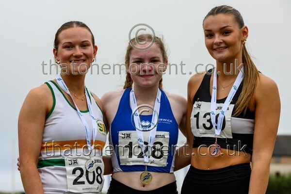 Age25SUN-911037 - Medals