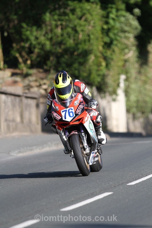 IMG_4521 - Thursday Practice  TT 2013