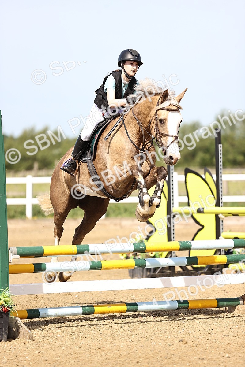 SBM_003562 - Class 8 - Clear Round