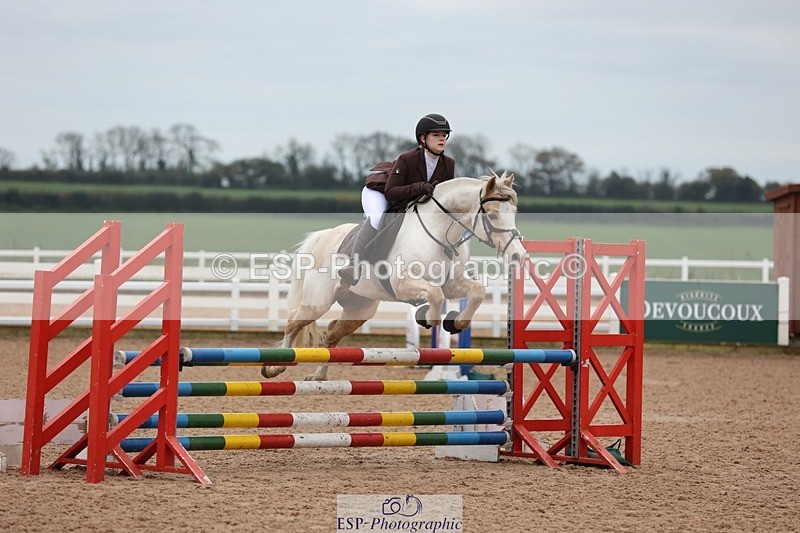 241116X-091420-00203 - Cls 05 Pony Intro 80