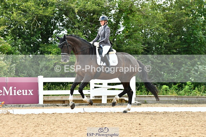 230702A-145352-10795 - Cls 32 Medium 73