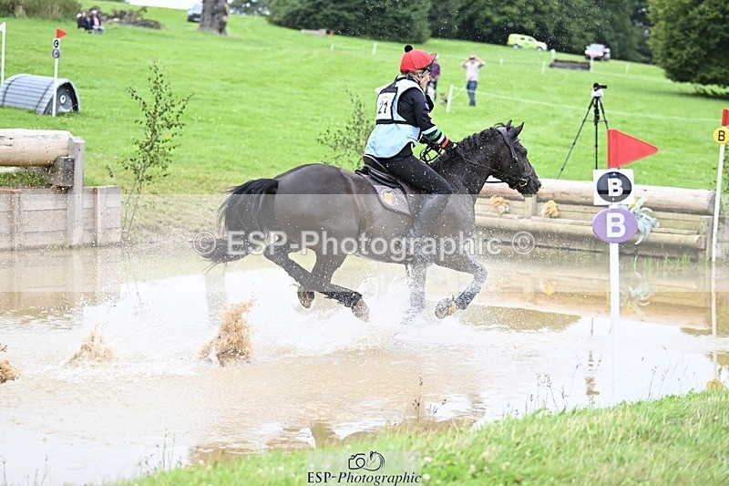 240803-125622-04557 - 121-Joanna_Van_Romunde-MARL_MOSTYN