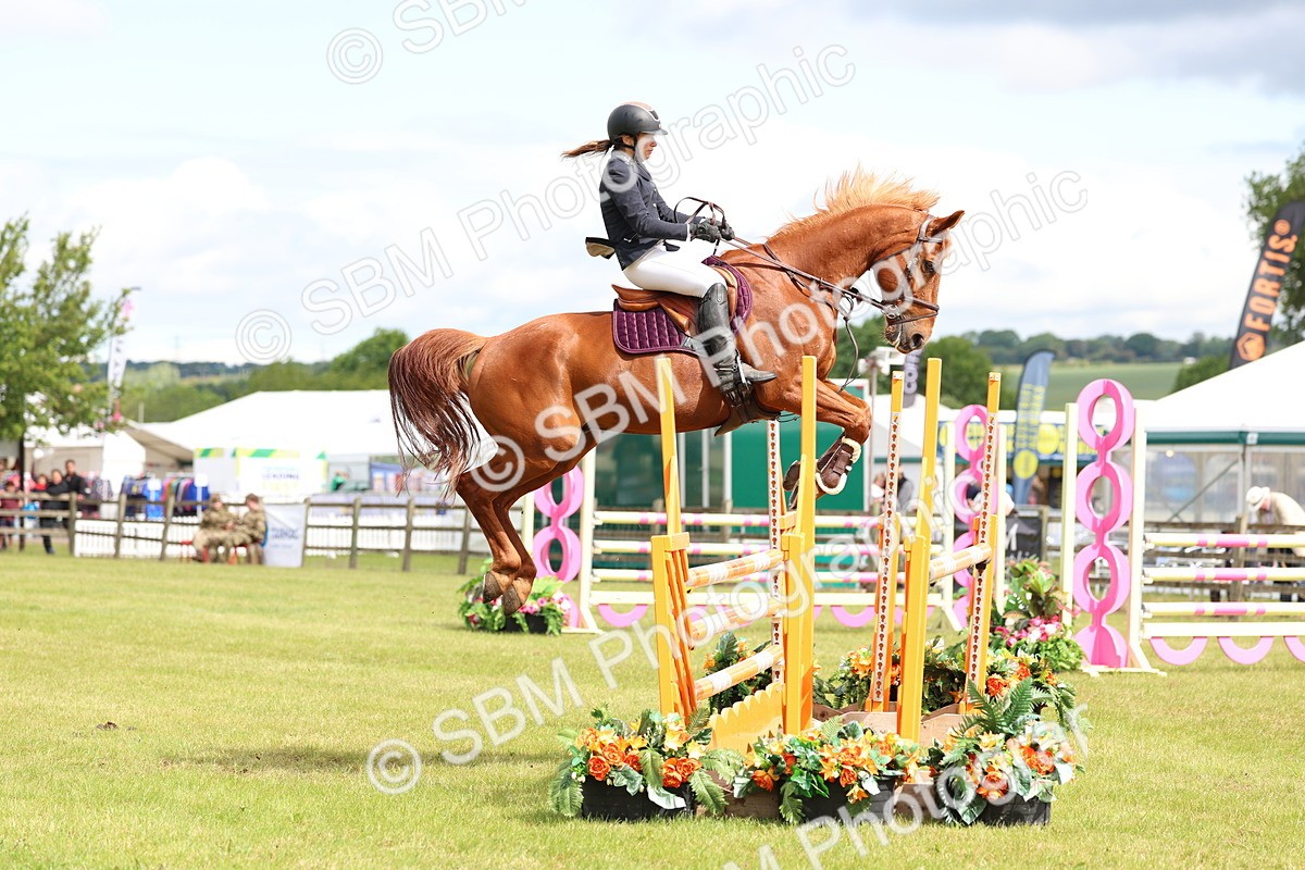 SBM_13409 - Class 206 - Senior Newcomers - 1.10m Open