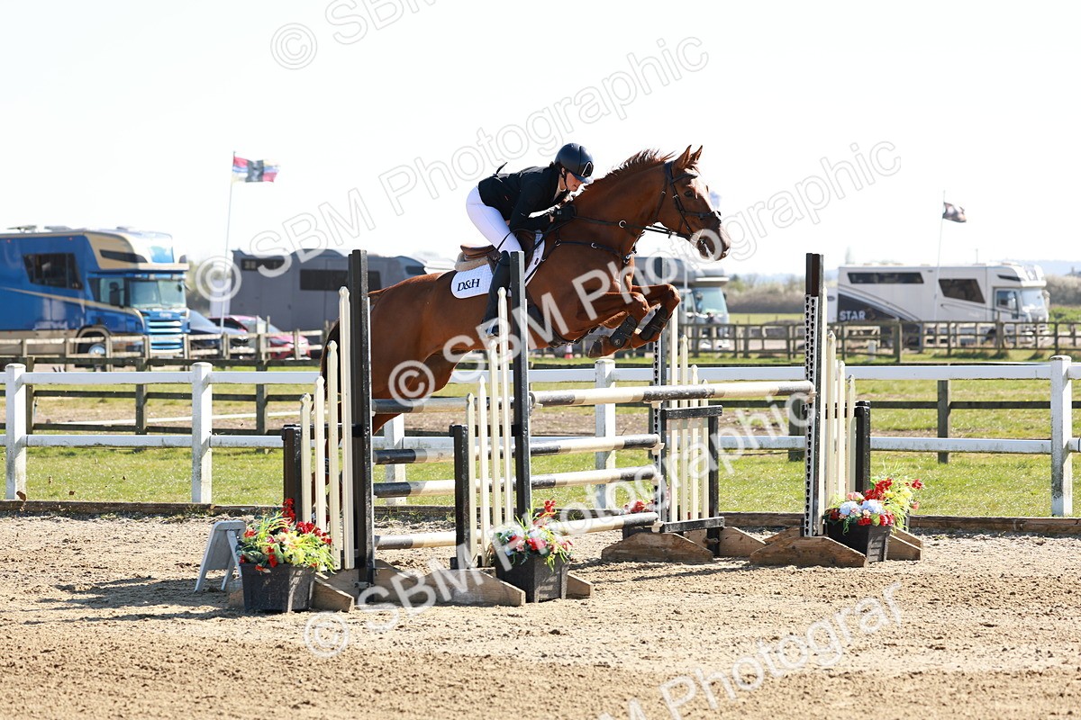 SBM_004834 - Class 18 - Senior Foxhunter - 1.20m