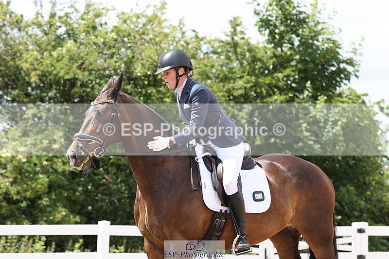 240622A-142913-13501 - Cls 33 BD Medium 73