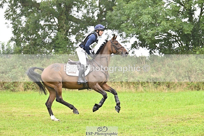 240901A-120105-06940 - 386-Aaron.Millar-MILOTHAGO