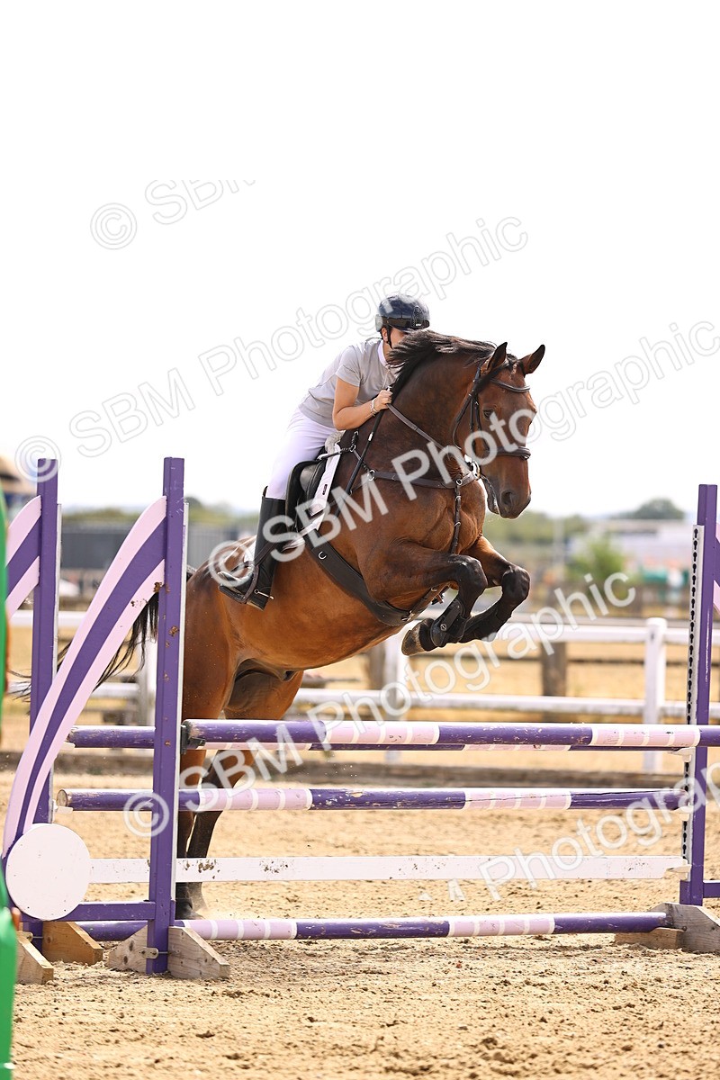 SBM_001126 - Class 4 - Senior Discovery - 1.00m Open