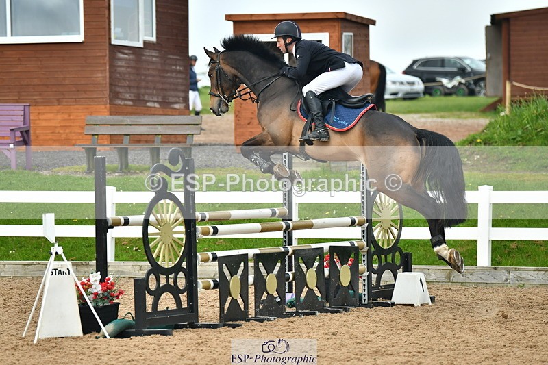 230505A-164117-05483 - Cls 19 Snr Newcomers